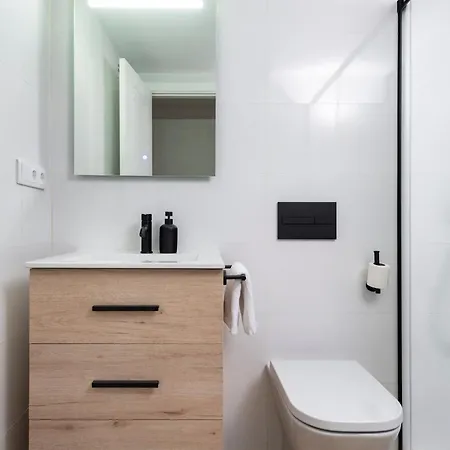Magno Real De La Carreteria Appartement *
